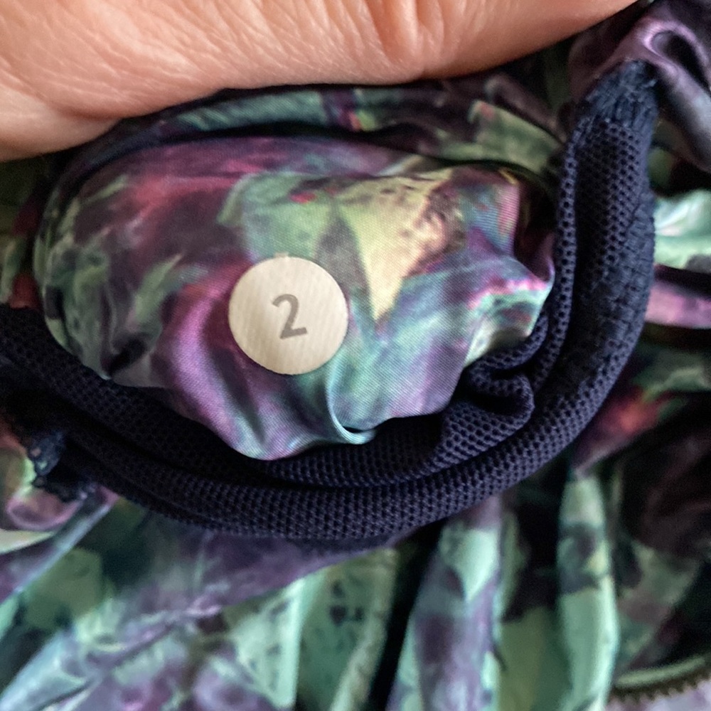 Lululemon packable jacket - Picture 11 of 16